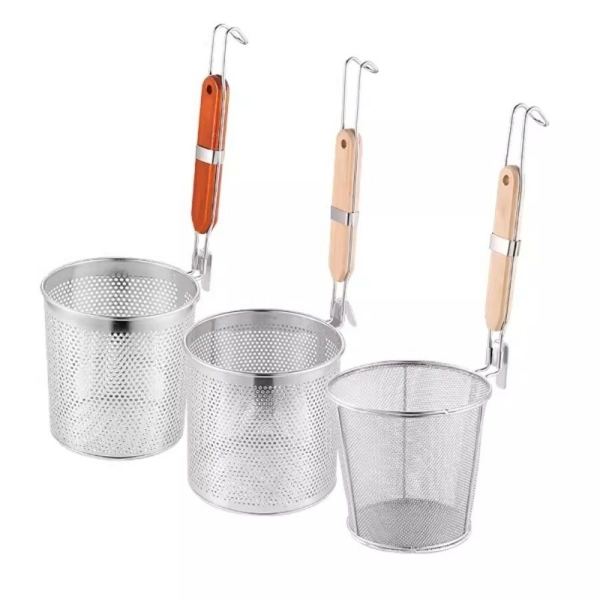 Picture of perforated strainer 12cm
