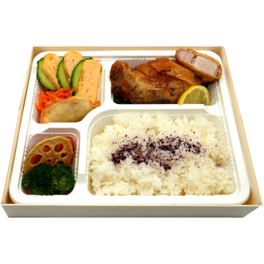 Yellow Curry & Pork Katsu Bento の画像