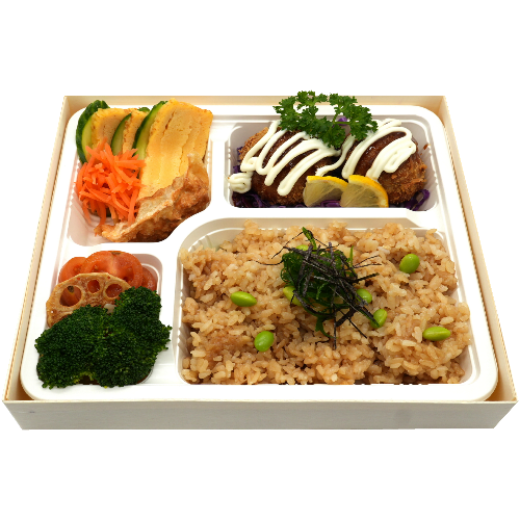图片 Takikomi Rice with Menchi Katsu Bento